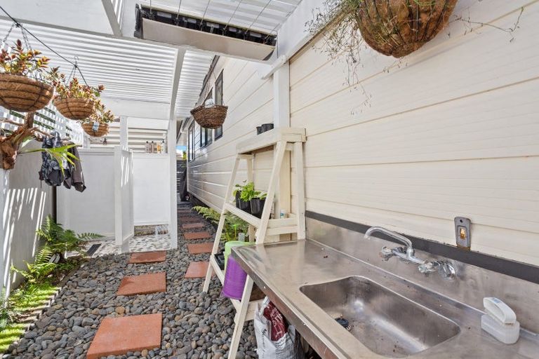 Photo of property in 23 Vista Paku, Pauanui, Hikuai, 3579