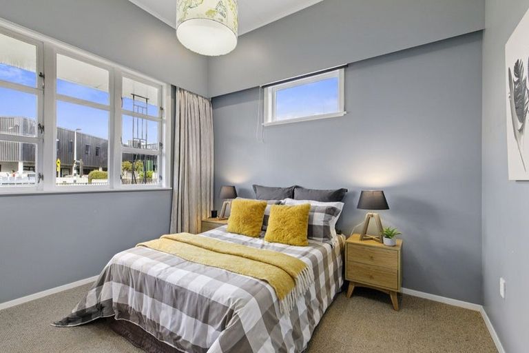 Photo of property in 11 Connolly Street, Boulcott, Lower Hutt, 5010