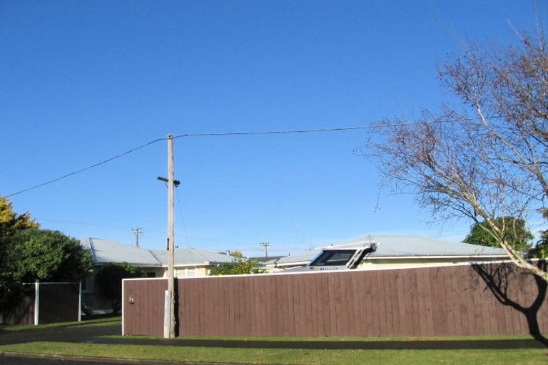 Photo of property in 23 Caxton Street, Onekawa, Napier, 4110