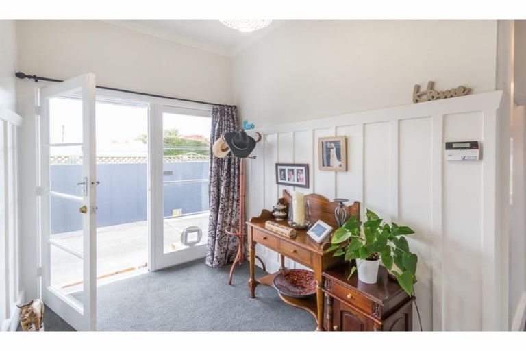 Photo of property in 55 Blake Street, New Brighton, Christchurch, 8061
