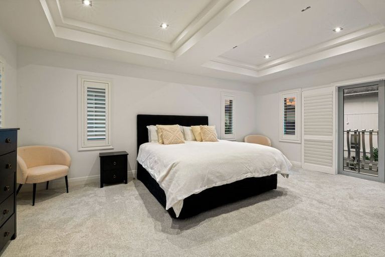 Photo of property in 270 Hurstmere Road, Takapuna, Auckland, 0622