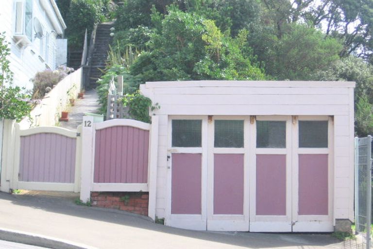 Photo of property in 12 Washington Avenue, Brooklyn, Wellington, 6021