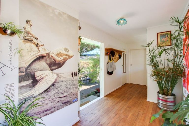 Photo of property in 11-13 Kuku Street, Te Awanga, 4102