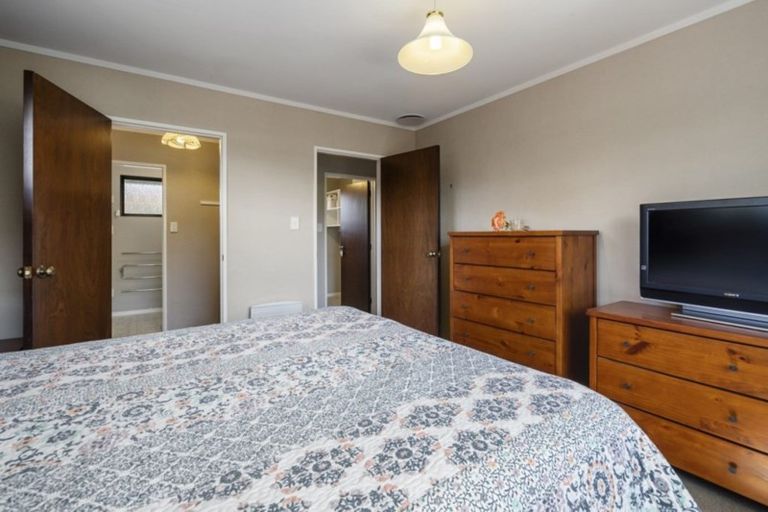 Photo of property in 133 Amberley Avenue, Highbury, Palmerston North, 4412