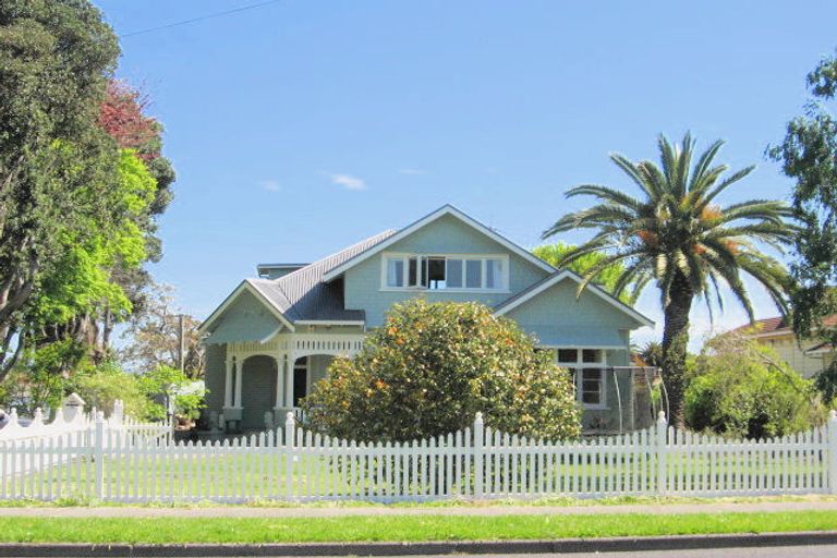 Photo of property in 94 Stout Street, Whataupoko, Gisborne, 4010