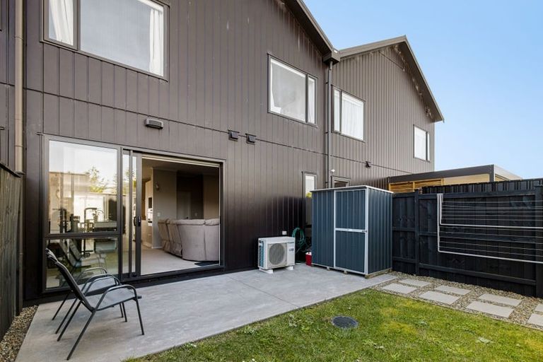 Photo of property in 5 Koura Drive, Red Beach, 0932