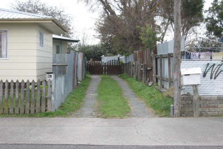 Photo of property in 2 Barnard Avenue, Maraenui, Napier, 4110