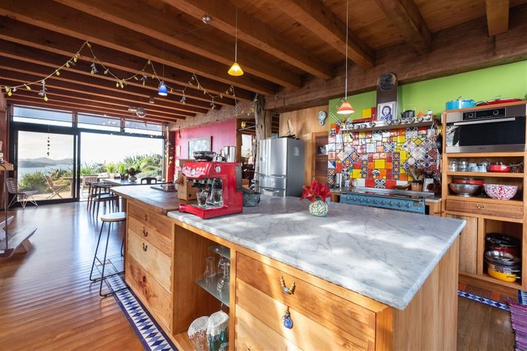 Photo of property in 92 Pukematu Lane, Russell, 0202