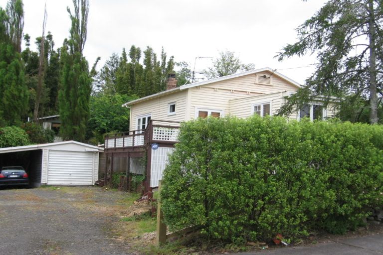 Photo of property in 1/39 Clayburn Road, Glen Eden, Auckland, 0602