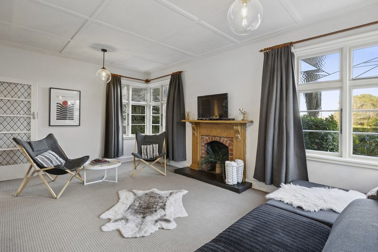 Photo of property in 4 Lawson Street, Roslyn, Dunedin, 9011