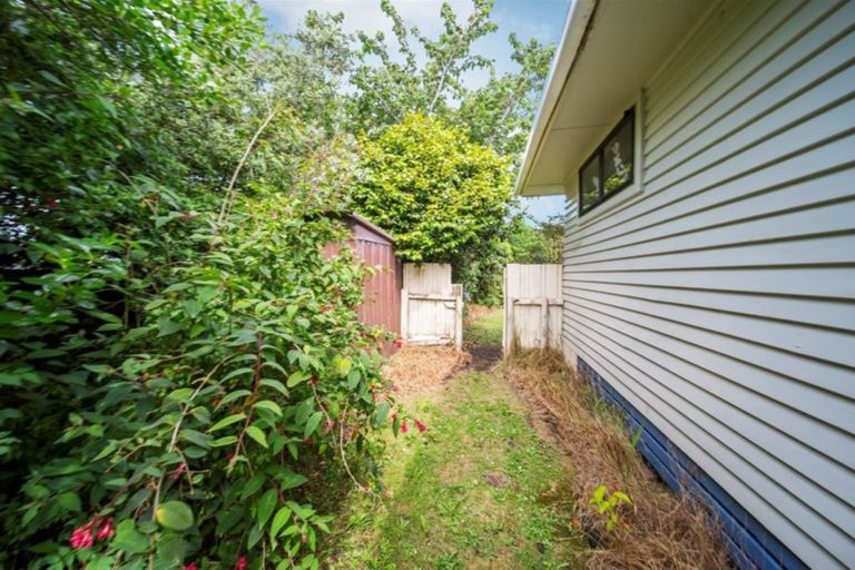 Photo of property in 136 Fairfield Road, Hawera, 4610