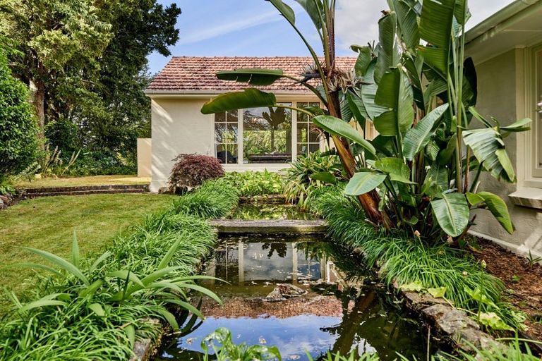 Photo of property in 46 Kawiu Road, Levin, 5510