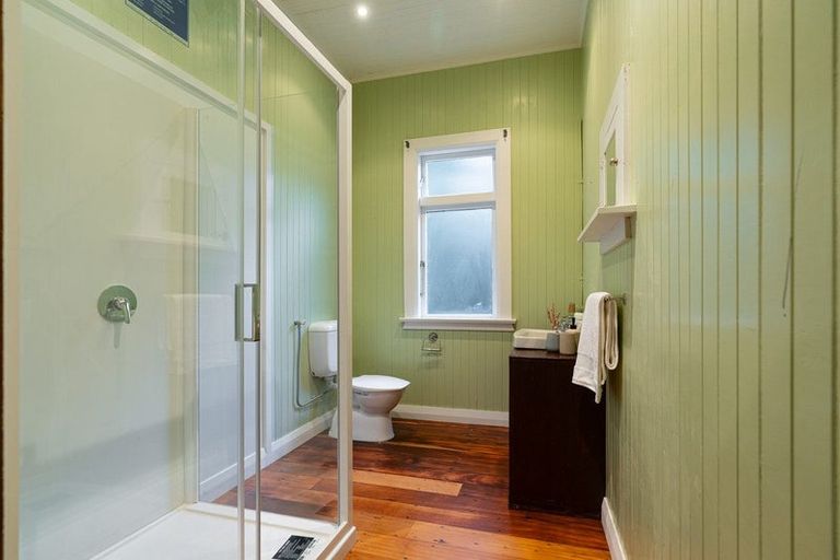 Photo of property in 43 Kainui Road, Hataitai, Wellington, 6021