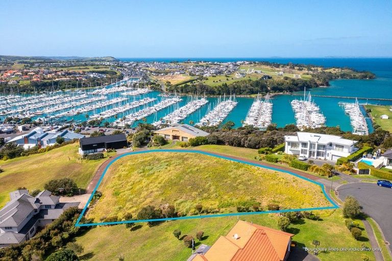 Photo of property in 68 Balboa Drive, Matakatia, Whangaparaoa, 0930