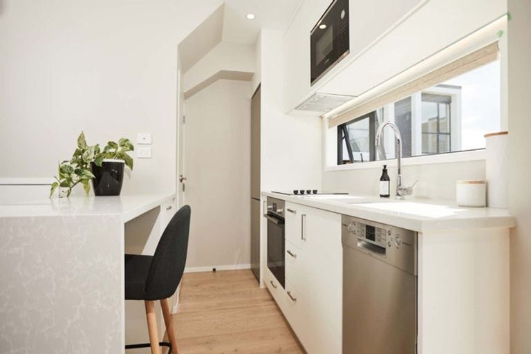 Photo of property in 50 Koro Lane, Mangere Bridge, Auckland, 2022