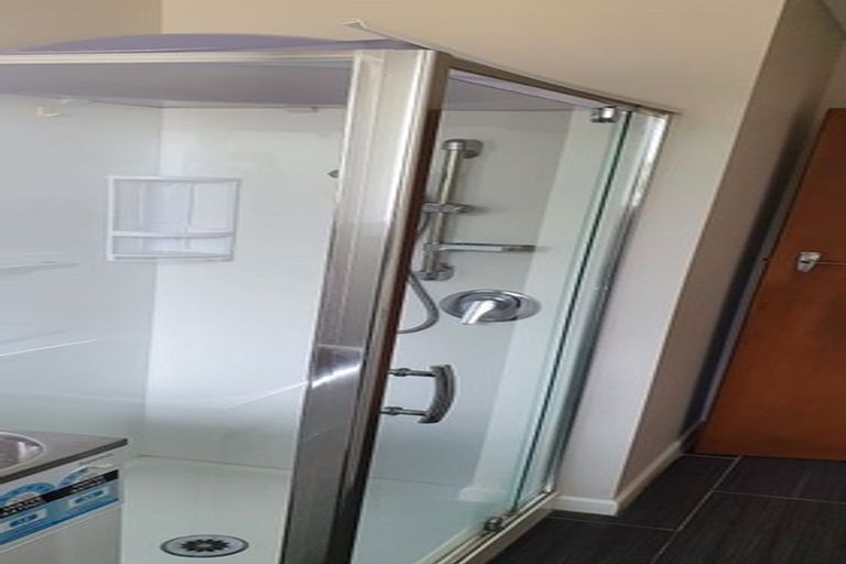 Photo of property in 2/10 Owens Terrace, Upper Riccarton, Christchurch, 8041