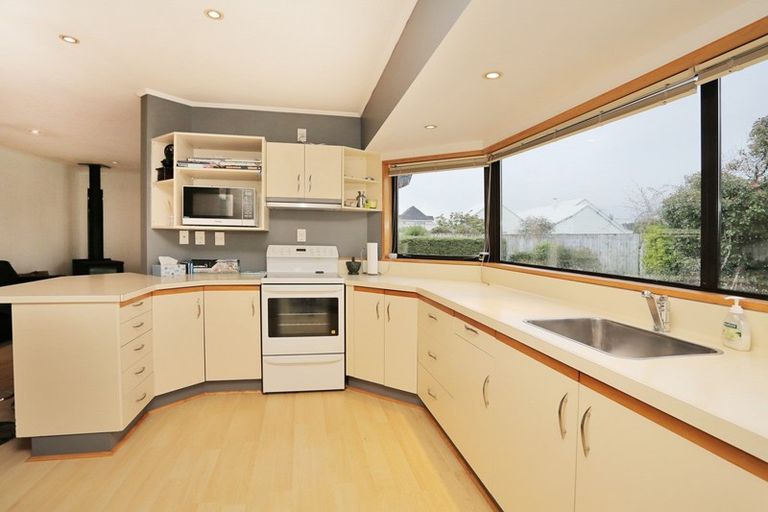 Photo of property in 20 Turnbull Street, Rosedale, Invercargill, 9810