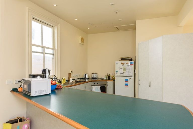 Photo of property in 117 Brougham Street, Mount Victoria, Wellington, 6011
