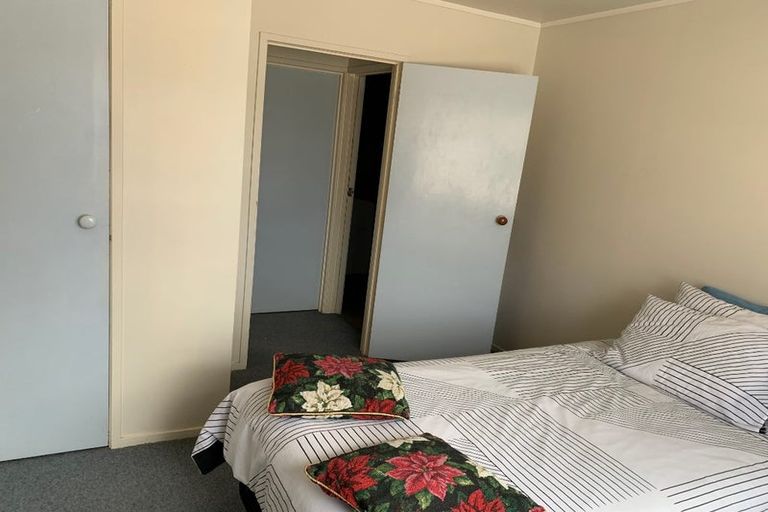 Photo of property in 1/35 D'oyly Drive, Stanmore Bay, Whangaparaoa, 0932