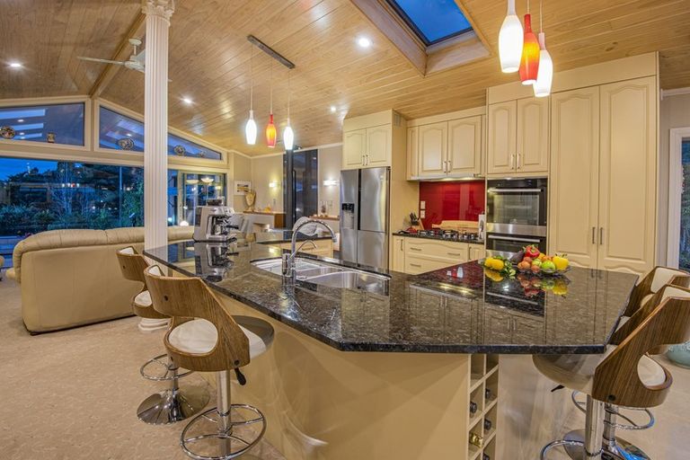 Photo of property in 14 Panorama Avenue, Paihia, 0200