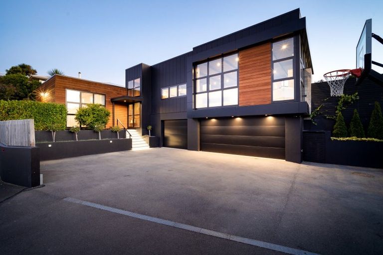 Photo of property in 52 Balmacewen Road, Maori Hill, Dunedin, 9010