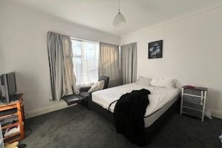 Photo of property in 37 Kemp Street, Kilbirnie, Wellington, 6022