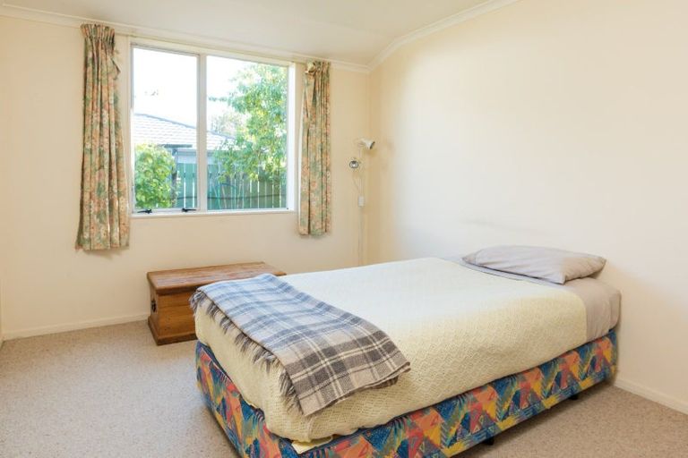 Photo of property in 1b Canterbury Street, Picton, 7220