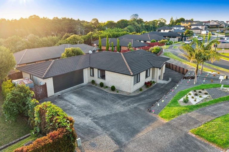 Photo of property in 2 Goh Place, Manurewa, Auckland, 2105
