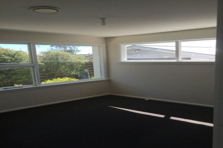 Photo of property in 34 Royalist Avenue, North New Brighton, Christchurch, 8083