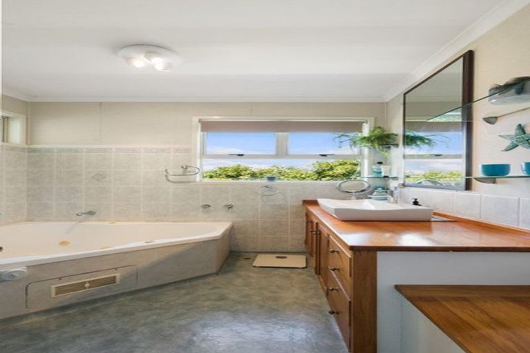 Photo of property in 40 Ongare Point Road, Tahawai, Katikati, 3170
