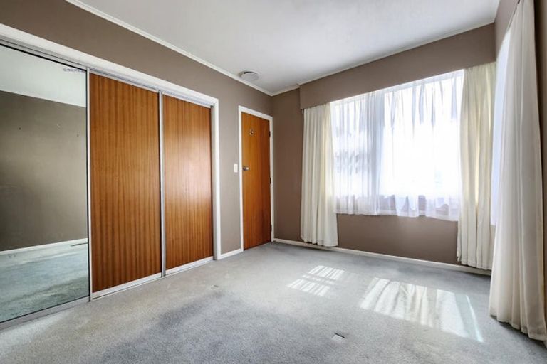 Photo of property in 10 Oriel Avenue, Tawa, Wellington, 5028