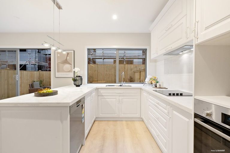 Photo of property in 6 Gecko Road, Hobsonville, Auckland, 0616