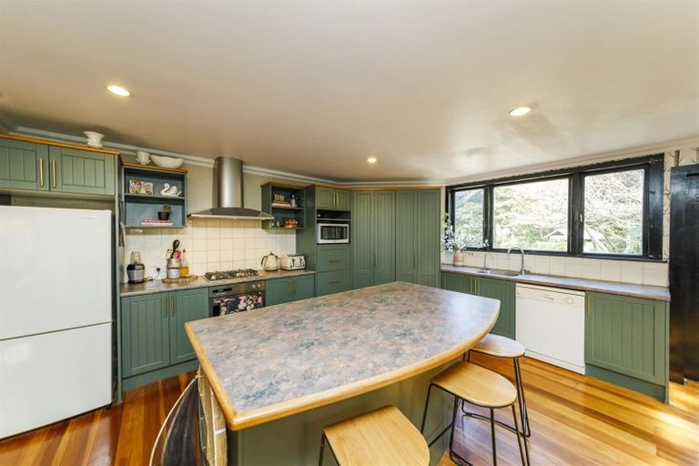 Photo of property in 93 Trickers Road, Bulls, 4818