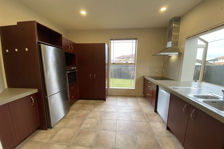 Photo of property in 18 White Pine Avenue, Woodridge, Wellington, 6037