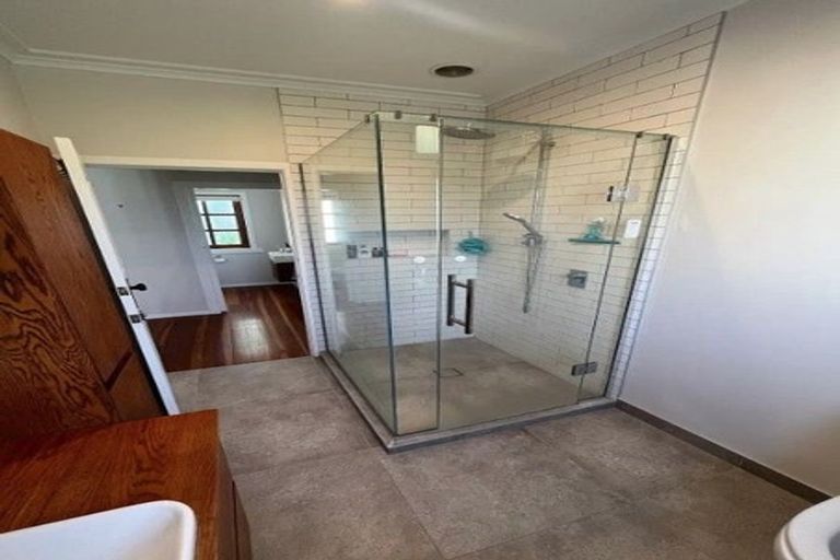 Photo of property in 7 Wha Street, Frankton, Hamilton, 3204