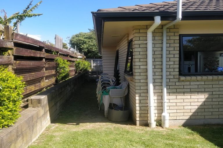 Photo of property in 102a Pah Road, Papatoetoe, Auckland, 2025