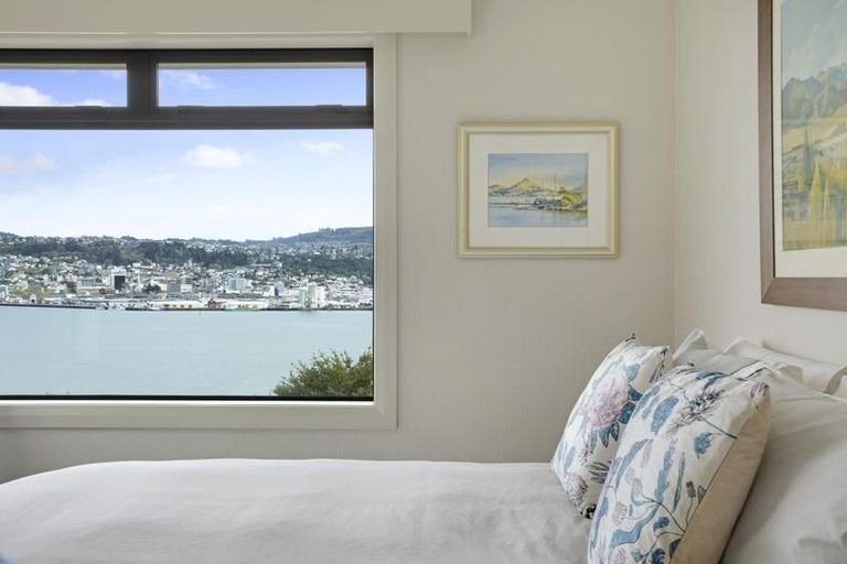 Photo of property in 10 Glengyle Street, Vauxhall, Dunedin, 9013