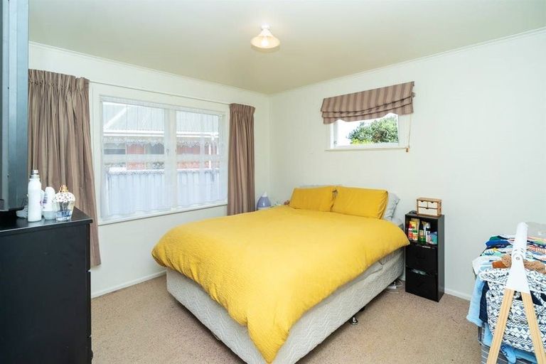 Photo of property in 6 English Street, St Andrews, Hamilton, 3200