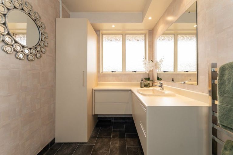 Photo of property in 32 Severn Street, Mosgiel, 9024