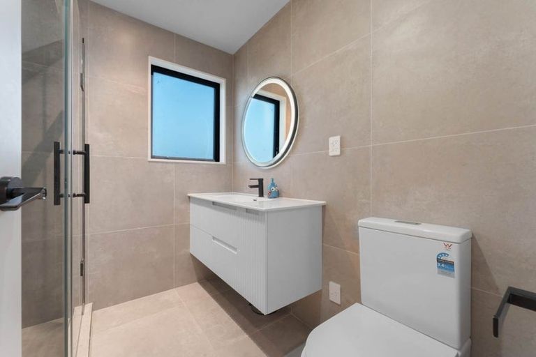 Photo of property in 14 Possum Lane, Hobsonville, Auckland, 0616