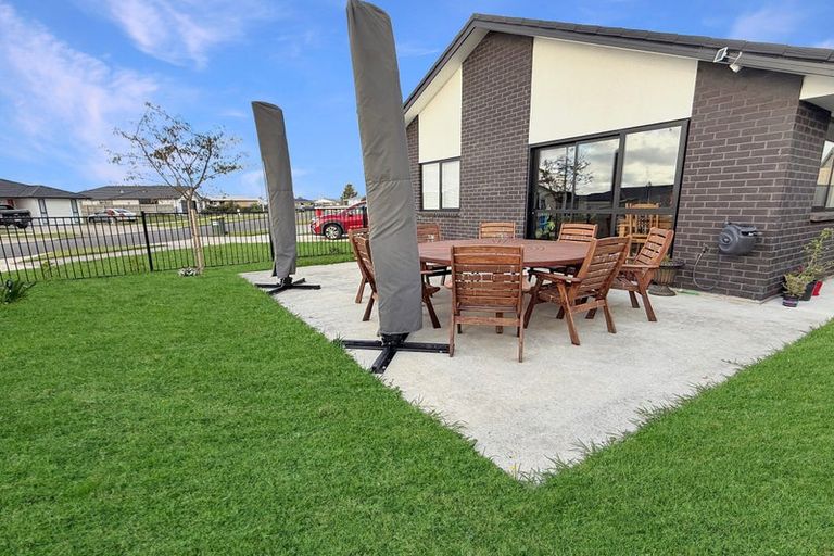 Photo of property in 79 Hinemoa Street, Levin, 5510