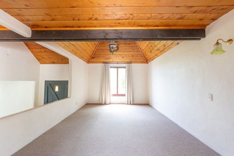 Photo of property in 378 Te Mata Road, Havelock North, 4294