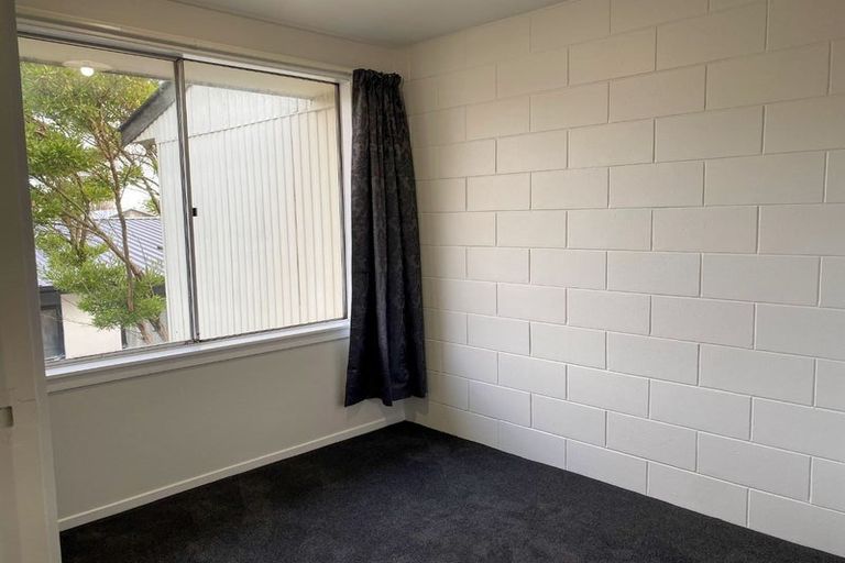 Photo of property in 4/21 Olliviers Road, Phillipstown, Christchurch, 8011