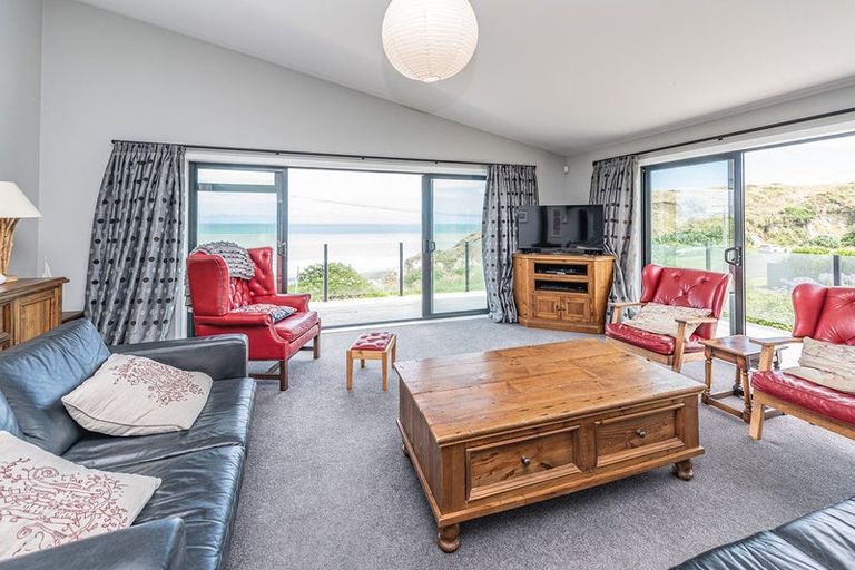 Photo of property in 21 Sunset Parade, Kai Iwi, Whanganui, 4574