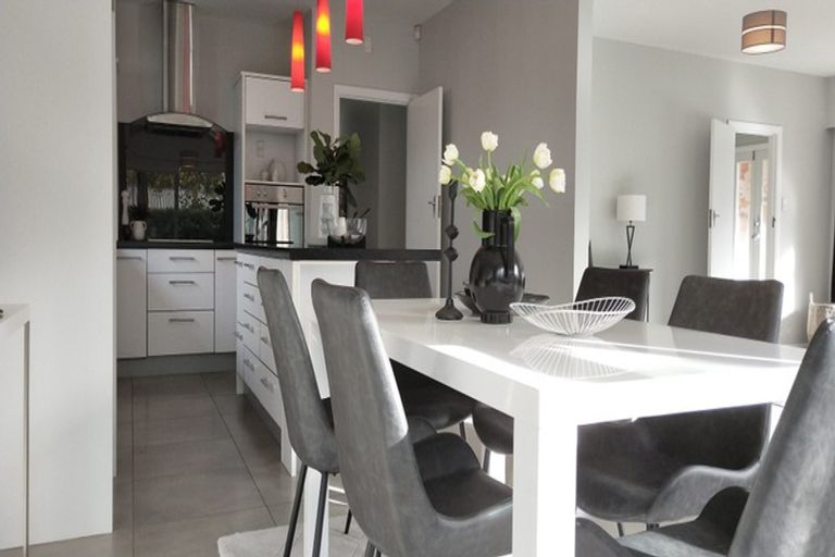 Photo of property in 26 Ihle Street, Terrace End, Palmerston North, 4410