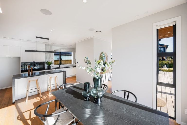 Photo of property in 2 Picnic Point Road, Hobsonville, Auckland, 0616