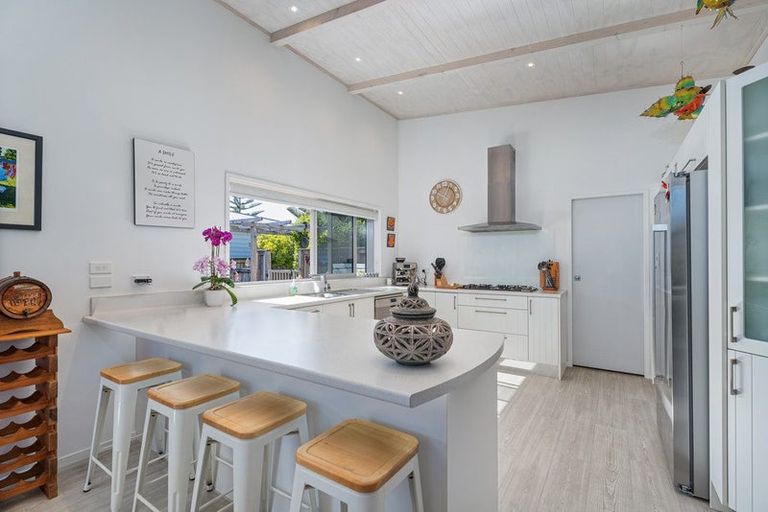 Photo of property in 36 Oyster Drive, Cooks Beach, Whitianga, 3591