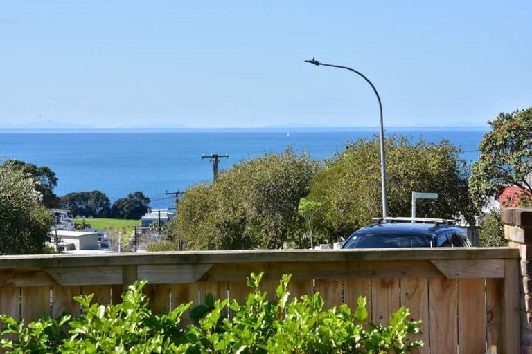Photo of property in 1/45 Castor Bay Road, Castor Bay, Auckland, 0620