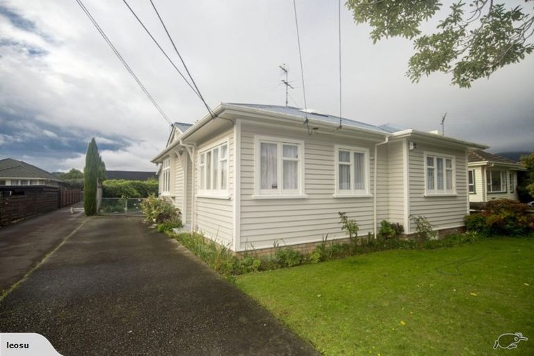 Photo of property in 118a Waiwhetu Road, Waterloo, Lower Hutt, 5011