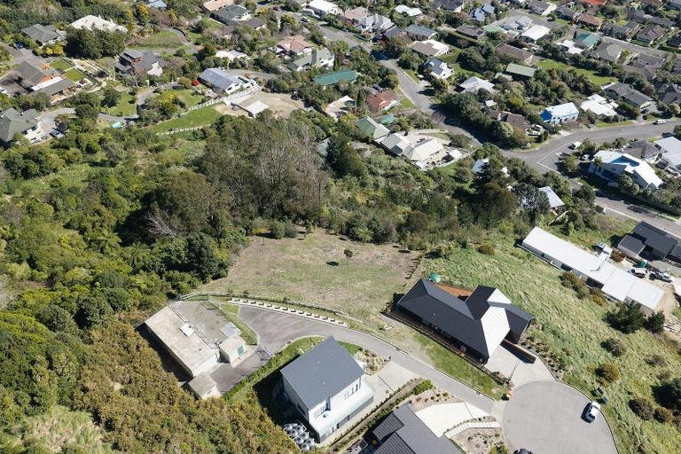 Photo of property in 32 Wilson Way, Waikanae, 5036